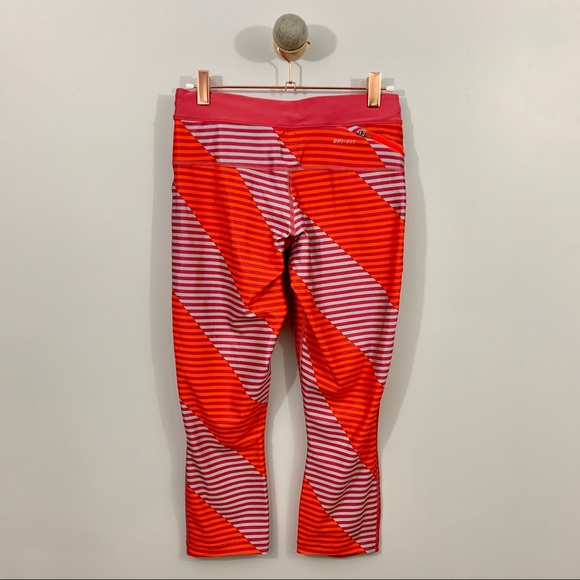 • NIKE • dri-fit cropped running pants • - Picture 5 of 8